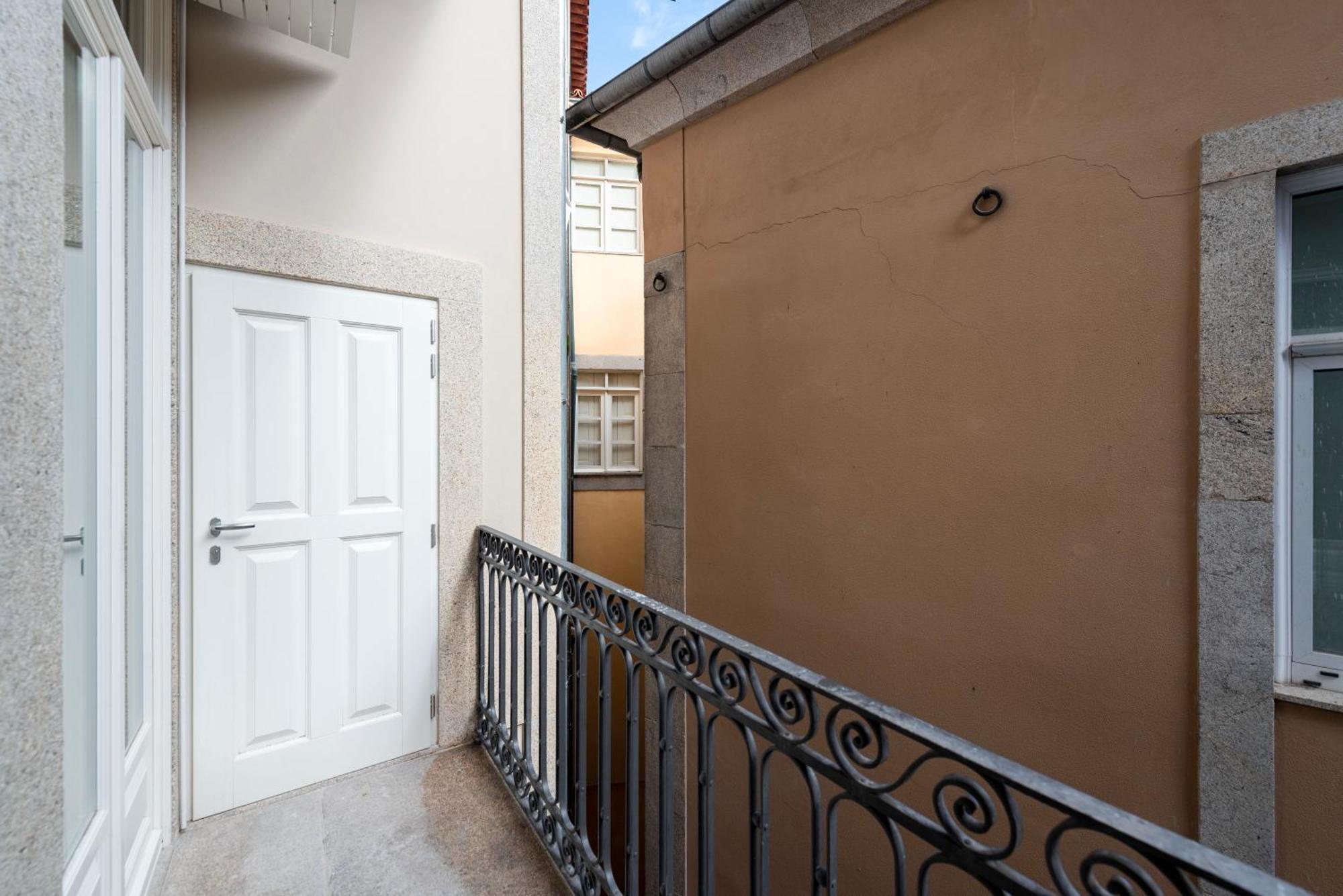 Mouzinho 32 Apartment Порто Екстериор снимка